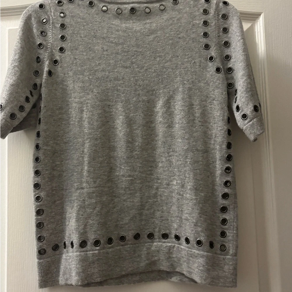 Gray Cashmere Sweater - Picture 6 of 6